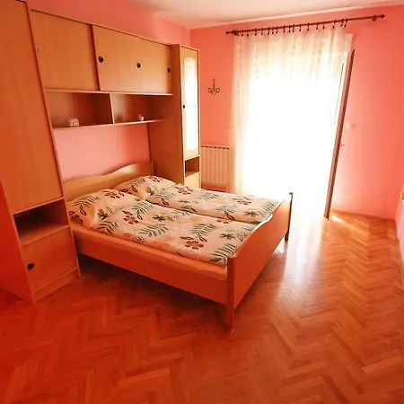 Ena 2 Apartman Crikvenica